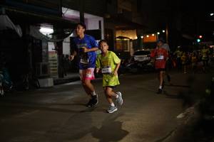 BIB: 4317
                            <button type="button" onclick="openModal(26221490)" class="btn btn-primary btn-sm float-right btn-popup" data-toggle="modal" data-target=".modal-high-quality">
                        <i class="fas fa-shopping-cart"></i> Add to Cart
                    </button>
                                            <button type="button" onclick="isThisMe(26221490, true)" class="btn btn-success btn-sm float-right btn-popup btn-isme hidden" data-toggle="tooltip" data-placement="bottom" title="นี่คือรูปของคุณใช่ไหม คลิกที่นี่เพื่อเอาเข้าอัลบั้ม">
                        <i class="fas fa-plus"></i> Add to album
                    </button>
                    <button type="button" onclick="isThisMe(26221490, false)" class="btn btn-warning btn-sm float-right btn-popup btn-isnotme hidden">
                        <i class="fas fa-ban"></i> Remove from album
                    </button>