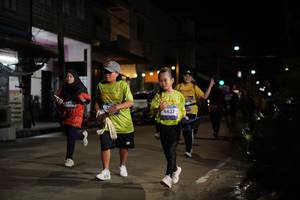 BIB: 4437
                            <button type="button" onclick="openModal(26249187)" class="btn btn-primary btn-sm float-right btn-popup" data-toggle="modal" data-target=".modal-high-quality">
                        <i class="fas fa-shopping-cart"></i> Add to Cart
                    </button>
                                            <button type="button" onclick="isThisMe(26249187, true)" class="btn btn-success btn-sm float-right btn-popup btn-isme hidden" data-toggle="tooltip" data-placement="bottom" title="นี่คือรูปของคุณใช่ไหม คลิกที่นี่เพื่อเอาเข้าอัลบั้ม">
                        <i class="fas fa-plus"></i> Add to album
                    </button>
                    <button type="button" onclick="isThisMe(26249187, false)" class="btn btn-warning btn-sm float-right btn-popup btn-isnotme hidden">
                        <i class="fas fa-ban"></i> Remove from album
                    </button>