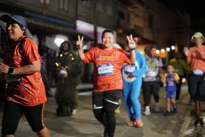 BIB: 480, 4595
                            <button type="button" onclick="openModal(26256309)" class="btn btn-primary btn-sm float-right btn-popup" data-toggle="modal" data-target=".modal-high-quality">
                        <i class="fas fa-shopping-cart"></i> Add to Cart
                    </button>
                                            <button type="button" onclick="isThisMe(26256309, true)" class="btn btn-success btn-sm float-right btn-popup btn-isme hidden" data-toggle="tooltip" data-placement="bottom" title="นี่คือรูปของคุณใช่ไหม คลิกที่นี่เพื่อเอาเข้าอัลบั้ม">
                        <i class="fas fa-plus"></i> Add to album
                    </button>
                    <button type="button" onclick="isThisMe(26256309, false)" class="btn btn-warning btn-sm float-right btn-popup btn-isnotme hidden">
                        <i class="fas fa-ban"></i> Remove from album
                    </button>