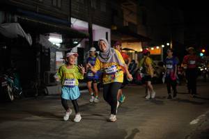 BIB: 4364, 4363
                            <button type="button" onclick="openModal(26247915)" class="btn btn-primary btn-sm float-right btn-popup" data-toggle="modal" data-target=".modal-high-quality">
                        <i class="fas fa-shopping-cart"></i> Add to Cart
                    </button>
                                            <button type="button" onclick="isThisMe(26247915, true)" class="btn btn-success btn-sm float-right btn-popup btn-isme hidden" data-toggle="tooltip" data-placement="bottom" title="นี่คือรูปของคุณใช่ไหม คลิกที่นี่เพื่อเอาเข้าอัลบั้ม">
                        <i class="fas fa-plus"></i> Add to album
                    </button>
                    <button type="button" onclick="isThisMe(26247915, false)" class="btn btn-warning btn-sm float-right btn-popup btn-isnotme hidden">
                        <i class="fas fa-ban"></i> Remove from album
                    </button>