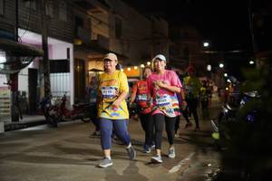 BIB: 4140, 4769
                            <button type="button" onclick="openModal(26254157)" class="btn btn-primary btn-sm float-right btn-popup" data-toggle="modal" data-target=".modal-high-quality">
                        <i class="fas fa-shopping-cart"></i> Add to Cart
                    </button>
                                            <button type="button" onclick="isThisMe(26254157, true)" class="btn btn-success btn-sm float-right btn-popup btn-isme hidden" data-toggle="tooltip" data-placement="bottom" title="นี่คือรูปของคุณใช่ไหม คลิกที่นี่เพื่อเอาเข้าอัลบั้ม">
                        <i class="fas fa-plus"></i> Add to album
                    </button>
                    <button type="button" onclick="isThisMe(26254157, false)" class="btn btn-warning btn-sm float-right btn-popup btn-isnotme hidden">
                        <i class="fas fa-ban"></i> Remove from album
                    </button>