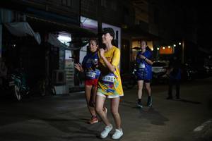 BIB: 692, 313
                            <button type="button" onclick="openModal(26222813)" class="btn btn-primary btn-sm float-right btn-popup" data-toggle="modal" data-target=".modal-high-quality">
                        <i class="fas fa-shopping-cart"></i> Add to Cart
                    </button>
                                            <button type="button" onclick="isThisMe(26222813, true)" class="btn btn-success btn-sm float-right btn-popup btn-isme hidden" data-toggle="tooltip" data-placement="bottom" title="นี่คือรูปของคุณใช่ไหม คลิกที่นี่เพื่อเอาเข้าอัลบั้ม">
                        <i class="fas fa-plus"></i> Add to album
                    </button>
                    <button type="button" onclick="isThisMe(26222813, false)" class="btn btn-warning btn-sm float-right btn-popup btn-isnotme hidden">
                        <i class="fas fa-ban"></i> Remove from album
                    </button>