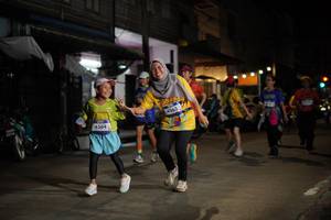 BIB: 4364, 4363
                            <button type="button" onclick="openModal(26247934)" class="btn btn-primary btn-sm float-right btn-popup" data-toggle="modal" data-target=".modal-high-quality">
                        <i class="fas fa-shopping-cart"></i> Add to Cart
                    </button>
                                            <button type="button" onclick="isThisMe(26247934, true)" class="btn btn-success btn-sm float-right btn-popup btn-isme hidden" data-toggle="tooltip" data-placement="bottom" title="นี่คือรูปของคุณใช่ไหม คลิกที่นี่เพื่อเอาเข้าอัลบั้ม">
                        <i class="fas fa-plus"></i> Add to album
                    </button>
                    <button type="button" onclick="isThisMe(26247934, false)" class="btn btn-warning btn-sm float-right btn-popup btn-isnotme hidden">
                        <i class="fas fa-ban"></i> Remove from album
                    </button>