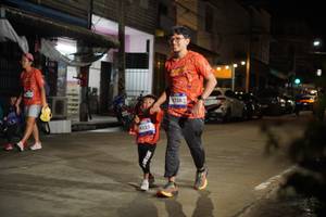 BIB: 4525, 326
                            <button type="button" onclick="openModal(26258043)" class="btn btn-primary btn-sm float-right btn-popup" data-toggle="modal" data-target=".modal-high-quality">
                        <i class="fas fa-shopping-cart"></i> Add to Cart
                    </button>
                                            <button type="button" onclick="isThisMe(26258043, true)" class="btn btn-success btn-sm float-right btn-popup btn-isme hidden" data-toggle="tooltip" data-placement="bottom" title="นี่คือรูปของคุณใช่ไหม คลิกที่นี่เพื่อเอาเข้าอัลบั้ม">
                        <i class="fas fa-plus"></i> Add to album
                    </button>
                    <button type="button" onclick="isThisMe(26258043, false)" class="btn btn-warning btn-sm float-right btn-popup btn-isnotme hidden">
                        <i class="fas fa-ban"></i> Remove from album
                    </button>