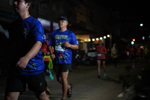 BIB: 4230
                            <button type="button" onclick="openModal(26222206)" class="btn btn-primary btn-sm float-right btn-popup" data-toggle="modal" data-target=".modal-high-quality">
                        <i class="fas fa-shopping-cart"></i> Add to Cart
                    </button>
                                            <button type="button" onclick="isThisMe(26222206, true)" class="btn btn-success btn-sm float-right btn-popup btn-isme hidden" data-toggle="tooltip" data-placement="bottom" title="นี่คือรูปของคุณใช่ไหม คลิกที่นี่เพื่อเอาเข้าอัลบั้ม">
                        <i class="fas fa-plus"></i> Add to album
                    </button>
                    <button type="button" onclick="isThisMe(26222206, false)" class="btn btn-warning btn-sm float-right btn-popup btn-isnotme hidden">
                        <i class="fas fa-ban"></i> Remove from album
                    </button>