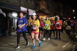 BIB: 421
                            <button type="button" onclick="openModal(26252576)" class="btn btn-primary btn-sm float-right btn-popup" data-toggle="modal" data-target=".modal-high-quality">
                        <i class="fas fa-shopping-cart"></i> Add to Cart
                    </button>
                                            <button type="button" onclick="isThisMe(26252576, true)" class="btn btn-success btn-sm float-right btn-popup btn-isme hidden" data-toggle="tooltip" data-placement="bottom" title="นี่คือรูปของคุณใช่ไหม คลิกที่นี่เพื่อเอาเข้าอัลบั้ม">
                        <i class="fas fa-plus"></i> Add to album
                    </button>
                    <button type="button" onclick="isThisMe(26252576, false)" class="btn btn-warning btn-sm float-right btn-popup btn-isnotme hidden">
                        <i class="fas fa-ban"></i> Remove from album
                    </button>