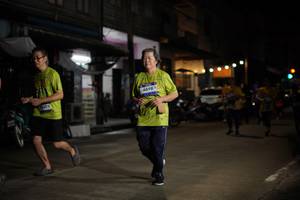 BIB: 4698
                            <button type="button" onclick="openModal(26247178)" class="btn btn-primary btn-sm float-right btn-popup" data-toggle="modal" data-target=".modal-high-quality">
                        <i class="fas fa-shopping-cart"></i> Add to Cart
                    </button>
                                            <button type="button" onclick="isThisMe(26247178, true)" class="btn btn-success btn-sm float-right btn-popup btn-isme hidden" data-toggle="tooltip" data-placement="bottom" title="นี่คือรูปของคุณใช่ไหม คลิกที่นี่เพื่อเอาเข้าอัลบั้ม">
                        <i class="fas fa-plus"></i> Add to album
                    </button>
                    <button type="button" onclick="isThisMe(26247178, false)" class="btn btn-warning btn-sm float-right btn-popup btn-isnotme hidden">
                        <i class="fas fa-ban"></i> Remove from album
                    </button>