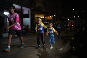 BIB: 3063, 3074
                            <button type="button" onclick="openModal(26222097)" class="btn btn-primary btn-sm float-right btn-popup" data-toggle="modal" data-target=".modal-high-quality">
                        <i class="fas fa-shopping-cart"></i> Add to Cart
                    </button>
                                            <button type="button" onclick="isThisMe(26222097, true)" class="btn btn-success btn-sm float-right btn-popup btn-isme hidden" data-toggle="tooltip" data-placement="bottom" title="นี่คือรูปของคุณใช่ไหม คลิกที่นี่เพื่อเอาเข้าอัลบั้ม">
                        <i class="fas fa-plus"></i> Add to album
                    </button>
                    <button type="button" onclick="isThisMe(26222097, false)" class="btn btn-warning btn-sm float-right btn-popup btn-isnotme hidden">
                        <i class="fas fa-ban"></i> Remove from album
                    </button>