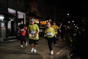 BIB: 4193, 3886, 4437
                            <button type="button" onclick="openModal(26249180)" class="btn btn-primary btn-sm float-right btn-popup" data-toggle="modal" data-target=".modal-high-quality">
                        <i class="fas fa-shopping-cart"></i> Add to Cart
                    </button>
                                            <button type="button" onclick="isThisMe(26249180, true)" class="btn btn-success btn-sm float-right btn-popup btn-isme hidden" data-toggle="tooltip" data-placement="bottom" title="นี่คือรูปของคุณใช่ไหม คลิกที่นี่เพื่อเอาเข้าอัลบั้ม">
                        <i class="fas fa-plus"></i> Add to album
                    </button>
                    <button type="button" onclick="isThisMe(26249180, false)" class="btn btn-warning btn-sm float-right btn-popup btn-isnotme hidden">
                        <i class="fas fa-ban"></i> Remove from album
                    </button>