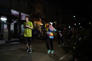 BIB: 4248
                            <button type="button" onclick="openModal(26222930)" class="btn btn-primary btn-sm float-right btn-popup" data-toggle="modal" data-target=".modal-high-quality">
                        <i class="fas fa-shopping-cart"></i> Add to Cart
                    </button>
                                            <button type="button" onclick="isThisMe(26222930, true)" class="btn btn-success btn-sm float-right btn-popup btn-isme hidden" data-toggle="tooltip" data-placement="bottom" title="นี่คือรูปของคุณใช่ไหม คลิกที่นี่เพื่อเอาเข้าอัลบั้ม">
                        <i class="fas fa-plus"></i> Add to album
                    </button>
                    <button type="button" onclick="isThisMe(26222930, false)" class="btn btn-warning btn-sm float-right btn-popup btn-isnotme hidden">
                        <i class="fas fa-ban"></i> Remove from album
                    </button>