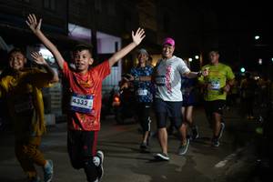 BIB: 35282, 4332, 7731, 4513
                            <button type="button" onclick="openModal(26222327)" class="btn btn-primary btn-sm float-right btn-popup" data-toggle="modal" data-target=".modal-high-quality">
                        <i class="fas fa-shopping-cart"></i> Add to Cart
                    </button>
                                            <button type="button" onclick="isThisMe(26222327, true)" class="btn btn-success btn-sm float-right btn-popup btn-isme hidden" data-toggle="tooltip" data-placement="bottom" title="นี่คือรูปของคุณใช่ไหม คลิกที่นี่เพื่อเอาเข้าอัลบั้ม">
                        <i class="fas fa-plus"></i> Add to album
                    </button>
                    <button type="button" onclick="isThisMe(26222327, false)" class="btn btn-warning btn-sm float-right btn-popup btn-isnotme hidden">
                        <i class="fas fa-ban"></i> Remove from album
                    </button>