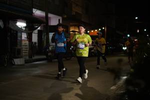 BIB: 3539, 672
                            <button type="button" onclick="openModal(26221341)" class="btn btn-primary btn-sm float-right btn-popup" data-toggle="modal" data-target=".modal-high-quality">
                        <i class="fas fa-shopping-cart"></i> Add to Cart
                    </button>
                                            <button type="button" onclick="isThisMe(26221341, true)" class="btn btn-success btn-sm float-right btn-popup btn-isme hidden" data-toggle="tooltip" data-placement="bottom" title="นี่คือรูปของคุณใช่ไหม คลิกที่นี่เพื่อเอาเข้าอัลบั้ม">
                        <i class="fas fa-plus"></i> Add to album
                    </button>
                    <button type="button" onclick="isThisMe(26221341, false)" class="btn btn-warning btn-sm float-right btn-popup btn-isnotme hidden">
                        <i class="fas fa-ban"></i> Remove from album
                    </button>