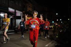 BIB: 3083, 4003
                            <button type="button" onclick="openModal(26249069)" class="btn btn-primary btn-sm float-right btn-popup" data-toggle="modal" data-target=".modal-high-quality">
                        <i class="fas fa-shopping-cart"></i> Add to Cart
                    </button>
                                            <button type="button" onclick="isThisMe(26249069, true)" class="btn btn-success btn-sm float-right btn-popup btn-isme hidden" data-toggle="tooltip" data-placement="bottom" title="นี่คือรูปของคุณใช่ไหม คลิกที่นี่เพื่อเอาเข้าอัลบั้ม">
                        <i class="fas fa-plus"></i> Add to album
                    </button>
                    <button type="button" onclick="isThisMe(26249069, false)" class="btn btn-warning btn-sm float-right btn-popup btn-isnotme hidden">
                        <i class="fas fa-ban"></i> Remove from album
                    </button>