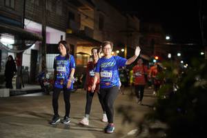 BIB: 38833, 3425
                            <button type="button" onclick="openModal(26256751)" class="btn btn-primary btn-sm float-right btn-popup" data-toggle="modal" data-target=".modal-high-quality">
                        <i class="fas fa-shopping-cart"></i> Add to Cart
                    </button>
                                            <button type="button" onclick="isThisMe(26256751, true)" class="btn btn-success btn-sm float-right btn-popup btn-isme hidden" data-toggle="tooltip" data-placement="bottom" title="นี่คือรูปของคุณใช่ไหม คลิกที่นี่เพื่อเอาเข้าอัลบั้ม">
                        <i class="fas fa-plus"></i> Add to album
                    </button>
                    <button type="button" onclick="isThisMe(26256751, false)" class="btn btn-warning btn-sm float-right btn-popup btn-isnotme hidden">
                        <i class="fas fa-ban"></i> Remove from album
                    </button>