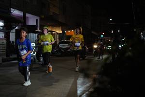 BIB: 368, 40642
                            <button type="button" onclick="openModal(26221850)" class="btn btn-primary btn-sm float-right btn-popup" data-toggle="modal" data-target=".modal-high-quality">
                        <i class="fas fa-shopping-cart"></i> Add to Cart
                    </button>
                                            <button type="button" onclick="isThisMe(26221850, true)" class="btn btn-success btn-sm float-right btn-popup btn-isme hidden" data-toggle="tooltip" data-placement="bottom" title="นี่คือรูปของคุณใช่ไหม คลิกที่นี่เพื่อเอาเข้าอัลบั้ม">
                        <i class="fas fa-plus"></i> Add to album
                    </button>
                    <button type="button" onclick="isThisMe(26221850, false)" class="btn btn-warning btn-sm float-right btn-popup btn-isnotme hidden">
                        <i class="fas fa-ban"></i> Remove from album
                    </button>