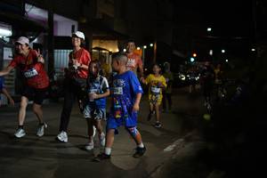 BIB: 31769
                            <button type="button" onclick="openModal(26222975)" class="btn btn-primary btn-sm float-right btn-popup" data-toggle="modal" data-target=".modal-high-quality">
                        <i class="fas fa-shopping-cart"></i> Add to Cart
                    </button>
                                            <button type="button" onclick="isThisMe(26222975, true)" class="btn btn-success btn-sm float-right btn-popup btn-isme hidden" data-toggle="tooltip" data-placement="bottom" title="นี่คือรูปของคุณใช่ไหม คลิกที่นี่เพื่อเอาเข้าอัลบั้ม">
                        <i class="fas fa-plus"></i> Add to album
                    </button>
                    <button type="button" onclick="isThisMe(26222975, false)" class="btn btn-warning btn-sm float-right btn-popup btn-isnotme hidden">
                        <i class="fas fa-ban"></i> Remove from album
                    </button>