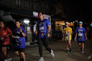 BIB: 4424, 3578
                            <button type="button" onclick="openModal(26247623)" class="btn btn-primary btn-sm float-right btn-popup" data-toggle="modal" data-target=".modal-high-quality">
                        <i class="fas fa-shopping-cart"></i> Add to Cart
                    </button>
                                            <button type="button" onclick="isThisMe(26247623, true)" class="btn btn-success btn-sm float-right btn-popup btn-isme hidden" data-toggle="tooltip" data-placement="bottom" title="นี่คือรูปของคุณใช่ไหม คลิกที่นี่เพื่อเอาเข้าอัลบั้ม">
                        <i class="fas fa-plus"></i> Add to album
                    </button>
                    <button type="button" onclick="isThisMe(26247623, false)" class="btn btn-warning btn-sm float-right btn-popup btn-isnotme hidden">
                        <i class="fas fa-ban"></i> Remove from album
                    </button>