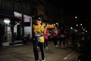 BIB: 
                            <button type="button" onclick="openModal(26249303)" class="btn btn-primary btn-sm float-right btn-popup" data-toggle="modal" data-target=".modal-high-quality">
                        <i class="fas fa-shopping-cart"></i> Add to Cart
                    </button>
                                            <button type="button" onclick="isThisMe(26249303, true)" class="btn btn-success btn-sm float-right btn-popup btn-isme hidden" data-toggle="tooltip" data-placement="bottom" title="นี่คือรูปของคุณใช่ไหม คลิกที่นี่เพื่อเอาเข้าอัลบั้ม">
                        <i class="fas fa-plus"></i> Add to album
                    </button>
                    <button type="button" onclick="isThisMe(26249303, false)" class="btn btn-warning btn-sm float-right btn-popup btn-isnotme hidden">
                        <i class="fas fa-ban"></i> Remove from album
                    </button>