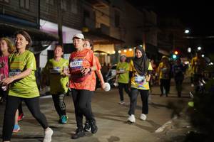 BIB: 3572
                            <button type="button" onclick="openModal(26252709)" class="btn btn-primary btn-sm float-right btn-popup" data-toggle="modal" data-target=".modal-high-quality">
                        <i class="fas fa-shopping-cart"></i> Add to Cart
                    </button>
                                            <button type="button" onclick="isThisMe(26252709, true)" class="btn btn-success btn-sm float-right btn-popup btn-isme hidden" data-toggle="tooltip" data-placement="bottom" title="นี่คือรูปของคุณใช่ไหม คลิกที่นี่เพื่อเอาเข้าอัลบั้ม">
                        <i class="fas fa-plus"></i> Add to album
                    </button>
                    <button type="button" onclick="isThisMe(26252709, false)" class="btn btn-warning btn-sm float-right btn-popup btn-isnotme hidden">
                        <i class="fas fa-ban"></i> Remove from album
                    </button>