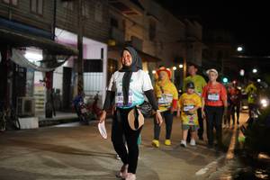 BIB: 
                            <button type="button" onclick="openModal(26257785)" class="btn btn-primary btn-sm float-right btn-popup" data-toggle="modal" data-target=".modal-high-quality">
                        <i class="fas fa-shopping-cart"></i> Add to Cart
                    </button>
                                            <button type="button" onclick="isThisMe(26257785, true)" class="btn btn-success btn-sm float-right btn-popup btn-isme hidden" data-toggle="tooltip" data-placement="bottom" title="นี่คือรูปของคุณใช่ไหม คลิกที่นี่เพื่อเอาเข้าอัลบั้ม">
                        <i class="fas fa-plus"></i> Add to album
                    </button>
                    <button type="button" onclick="isThisMe(26257785, false)" class="btn btn-warning btn-sm float-right btn-popup btn-isnotme hidden">
                        <i class="fas fa-ban"></i> Remove from album
                    </button>