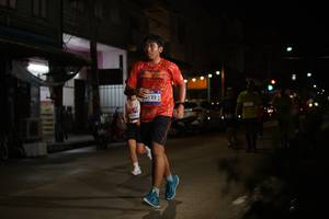 BIB: 122
                            <button type="button" onclick="openModal(26221630)" class="btn btn-primary btn-sm float-right btn-popup" data-toggle="modal" data-target=".modal-high-quality">
                        <i class="fas fa-shopping-cart"></i> Add to Cart
                    </button>
                                            <button type="button" onclick="isThisMe(26221630, true)" class="btn btn-success btn-sm float-right btn-popup btn-isme hidden" data-toggle="tooltip" data-placement="bottom" title="นี่คือรูปของคุณใช่ไหม คลิกที่นี่เพื่อเอาเข้าอัลบั้ม">
                        <i class="fas fa-plus"></i> Add to album
                    </button>
                    <button type="button" onclick="isThisMe(26221630, false)" class="btn btn-warning btn-sm float-right btn-popup btn-isnotme hidden">
                        <i class="fas fa-ban"></i> Remove from album
                    </button>