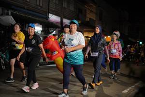 BIB: 349, 3545, 3214
                            <button type="button" onclick="openModal(26251391)" class="btn btn-primary btn-sm float-right btn-popup" data-toggle="modal" data-target=".modal-high-quality">
                        <i class="fas fa-shopping-cart"></i> Add to Cart
                    </button>
                                            <button type="button" onclick="isThisMe(26251391, true)" class="btn btn-success btn-sm float-right btn-popup btn-isme hidden" data-toggle="tooltip" data-placement="bottom" title="นี่คือรูปของคุณใช่ไหม คลิกที่นี่เพื่อเอาเข้าอัลบั้ม">
                        <i class="fas fa-plus"></i> Add to album
                    </button>
                    <button type="button" onclick="isThisMe(26251391, false)" class="btn btn-warning btn-sm float-right btn-popup btn-isnotme hidden">
                        <i class="fas fa-ban"></i> Remove from album
                    </button>