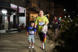 BIB: 3005, 3640
                            <button type="button" onclick="openModal(26256166)" class="btn btn-primary btn-sm float-right btn-popup" data-toggle="modal" data-target=".modal-high-quality">
                        <i class="fas fa-shopping-cart"></i> Add to Cart
                    </button>
                                            <button type="button" onclick="isThisMe(26256166, true)" class="btn btn-success btn-sm float-right btn-popup btn-isme hidden" data-toggle="tooltip" data-placement="bottom" title="นี่คือรูปของคุณใช่ไหม คลิกที่นี่เพื่อเอาเข้าอัลบั้ม">
                        <i class="fas fa-plus"></i> Add to album
                    </button>
                    <button type="button" onclick="isThisMe(26256166, false)" class="btn btn-warning btn-sm float-right btn-popup btn-isnotme hidden">
                        <i class="fas fa-ban"></i> Remove from album
                    </button>