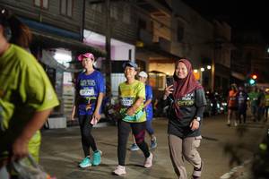 BIB: 3779, 3227
                            <button type="button" onclick="openModal(26256181)" class="btn btn-primary btn-sm float-right btn-popup" data-toggle="modal" data-target=".modal-high-quality">
                        <i class="fas fa-shopping-cart"></i> Add to Cart
                    </button>
                                            <button type="button" onclick="isThisMe(26256181, true)" class="btn btn-success btn-sm float-right btn-popup btn-isme hidden" data-toggle="tooltip" data-placement="bottom" title="นี่คือรูปของคุณใช่ไหม คลิกที่นี่เพื่อเอาเข้าอัลบั้ม">
                        <i class="fas fa-plus"></i> Add to album
                    </button>
                    <button type="button" onclick="isThisMe(26256181, false)" class="btn btn-warning btn-sm float-right btn-popup btn-isnotme hidden">
                        <i class="fas fa-ban"></i> Remove from album
                    </button>