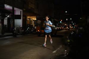 BIB: 3195
                            <button type="button" onclick="openModal(26220763)" class="btn btn-primary btn-sm float-right btn-popup" data-toggle="modal" data-target=".modal-high-quality">
                        <i class="fas fa-shopping-cart"></i> Add to Cart
                    </button>
                                            <button type="button" onclick="isThisMe(26220763, true)" class="btn btn-success btn-sm float-right btn-popup btn-isme hidden" data-toggle="tooltip" data-placement="bottom" title="นี่คือรูปของคุณใช่ไหม คลิกที่นี่เพื่อเอาเข้าอัลบั้ม">
                        <i class="fas fa-plus"></i> Add to album
                    </button>
                    <button type="button" onclick="isThisMe(26220763, false)" class="btn btn-warning btn-sm float-right btn-popup btn-isnotme hidden">
                        <i class="fas fa-ban"></i> Remove from album
                    </button>