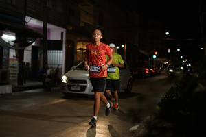 BIB: 3389, 3373
                            <button type="button" onclick="openModal(26221119)" class="btn btn-primary btn-sm float-right btn-popup" data-toggle="modal" data-target=".modal-high-quality">
                        <i class="fas fa-shopping-cart"></i> Add to Cart
                    </button>
                                            <button type="button" onclick="isThisMe(26221119, true)" class="btn btn-success btn-sm float-right btn-popup btn-isme hidden" data-toggle="tooltip" data-placement="bottom" title="นี่คือรูปของคุณใช่ไหม คลิกที่นี่เพื่อเอาเข้าอัลบั้ม">
                        <i class="fas fa-plus"></i> Add to album
                    </button>
                    <button type="button" onclick="isThisMe(26221119, false)" class="btn btn-warning btn-sm float-right btn-popup btn-isnotme hidden">
                        <i class="fas fa-ban"></i> Remove from album
                    </button>