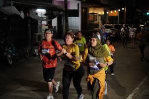 BIB: 4445
                            <button type="button" onclick="openModal(26250447)" class="btn btn-primary btn-sm float-right btn-popup" data-toggle="modal" data-target=".modal-high-quality">
                        <i class="fas fa-shopping-cart"></i> Add to Cart
                    </button>
                                            <button type="button" onclick="isThisMe(26250447, true)" class="btn btn-success btn-sm float-right btn-popup btn-isme hidden" data-toggle="tooltip" data-placement="bottom" title="นี่คือรูปของคุณใช่ไหม คลิกที่นี่เพื่อเอาเข้าอัลบั้ม">
                        <i class="fas fa-plus"></i> Add to album
                    </button>
                    <button type="button" onclick="isThisMe(26250447, false)" class="btn btn-warning btn-sm float-right btn-popup btn-isnotme hidden">
                        <i class="fas fa-ban"></i> Remove from album
                    </button>