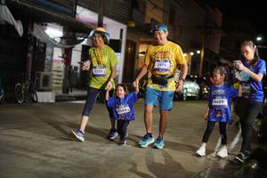 BIB: 3201, 3044, 3975, 4689, 591
                            <button type="button" onclick="openModal(26258723)" class="btn btn-primary btn-sm float-right btn-popup" data-toggle="modal" data-target=".modal-high-quality">
                        <i class="fas fa-shopping-cart"></i> Add to Cart
                    </button>
                                            <button type="button" onclick="isThisMe(26258723, true)" class="btn btn-success btn-sm float-right btn-popup btn-isme hidden" data-toggle="tooltip" data-placement="bottom" title="นี่คือรูปของคุณใช่ไหม คลิกที่นี่เพื่อเอาเข้าอัลบั้ม">
                        <i class="fas fa-plus"></i> Add to album
                    </button>
                    <button type="button" onclick="isThisMe(26258723, false)" class="btn btn-warning btn-sm float-right btn-popup btn-isnotme hidden">
                        <i class="fas fa-ban"></i> Remove from album
                    </button>