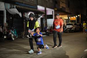 BIB: 42174
                            <button type="button" onclick="openModal(26256944)" class="btn btn-primary btn-sm float-right btn-popup" data-toggle="modal" data-target=".modal-high-quality">
                        <i class="fas fa-shopping-cart"></i> Add to Cart
                    </button>
                                            <button type="button" onclick="isThisMe(26256944, true)" class="btn btn-success btn-sm float-right btn-popup btn-isme hidden" data-toggle="tooltip" data-placement="bottom" title="นี่คือรูปของคุณใช่ไหม คลิกที่นี่เพื่อเอาเข้าอัลบั้ม">
                        <i class="fas fa-plus"></i> Add to album
                    </button>
                    <button type="button" onclick="isThisMe(26256944, false)" class="btn btn-warning btn-sm float-right btn-popup btn-isnotme hidden">
                        <i class="fas fa-ban"></i> Remove from album
                    </button>