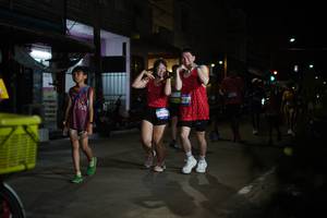 BIB: 3613
                            <button type="button" onclick="openModal(26222773)" class="btn btn-primary btn-sm float-right btn-popup" data-toggle="modal" data-target=".modal-high-quality">
                        <i class="fas fa-shopping-cart"></i> Add to Cart
                    </button>
                                            <button type="button" onclick="isThisMe(26222773, true)" class="btn btn-success btn-sm float-right btn-popup btn-isme hidden" data-toggle="tooltip" data-placement="bottom" title="นี่คือรูปของคุณใช่ไหม คลิกที่นี่เพื่อเอาเข้าอัลบั้ม">
                        <i class="fas fa-plus"></i> Add to album
                    </button>
                    <button type="button" onclick="isThisMe(26222773, false)" class="btn btn-warning btn-sm float-right btn-popup btn-isnotme hidden">
                        <i class="fas fa-ban"></i> Remove from album
                    </button>