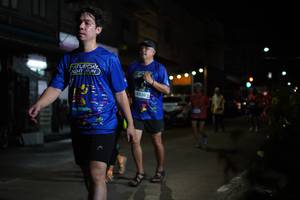 BIB: 4230
                            <button type="button" onclick="openModal(26222176)" class="btn btn-primary btn-sm float-right btn-popup" data-toggle="modal" data-target=".modal-high-quality">
                        <i class="fas fa-shopping-cart"></i> Add to Cart
                    </button>
                                            <button type="button" onclick="isThisMe(26222176, true)" class="btn btn-success btn-sm float-right btn-popup btn-isme hidden" data-toggle="tooltip" data-placement="bottom" title="นี่คือรูปของคุณใช่ไหม คลิกที่นี่เพื่อเอาเข้าอัลบั้ม">
                        <i class="fas fa-plus"></i> Add to album
                    </button>
                    <button type="button" onclick="isThisMe(26222176, false)" class="btn btn-warning btn-sm float-right btn-popup btn-isnotme hidden">
                        <i class="fas fa-ban"></i> Remove from album
                    </button>