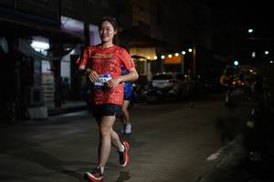 BIB: 803
                            <button type="button" onclick="openModal(26222266)" class="btn btn-primary btn-sm float-right btn-popup" data-toggle="modal" data-target=".modal-high-quality">
                        <i class="fas fa-shopping-cart"></i> Add to Cart
                    </button>
                                            <button type="button" onclick="isThisMe(26222266, true)" class="btn btn-success btn-sm float-right btn-popup btn-isme hidden" data-toggle="tooltip" data-placement="bottom" title="นี่คือรูปของคุณใช่ไหม คลิกที่นี่เพื่อเอาเข้าอัลบั้ม">
                        <i class="fas fa-plus"></i> Add to album
                    </button>
                    <button type="button" onclick="isThisMe(26222266, false)" class="btn btn-warning btn-sm float-right btn-popup btn-isnotme hidden">
                        <i class="fas fa-ban"></i> Remove from album
                    </button>