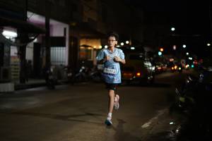 BIB: 3195
                            <button type="button" onclick="openModal(26220773)" class="btn btn-primary btn-sm float-right btn-popup" data-toggle="modal" data-target=".modal-high-quality">
                        <i class="fas fa-shopping-cart"></i> Add to Cart
                    </button>
                                            <button type="button" onclick="isThisMe(26220773, true)" class="btn btn-success btn-sm float-right btn-popup btn-isme hidden" data-toggle="tooltip" data-placement="bottom" title="นี่คือรูปของคุณใช่ไหม คลิกที่นี่เพื่อเอาเข้าอัลบั้ม">
                        <i class="fas fa-plus"></i> Add to album
                    </button>
                    <button type="button" onclick="isThisMe(26220773, false)" class="btn btn-warning btn-sm float-right btn-popup btn-isnotme hidden">
                        <i class="fas fa-ban"></i> Remove from album
                    </button>