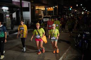 BIB: 37412, 3305, 3161
                            <button type="button" onclick="openModal(26250174)" class="btn btn-primary btn-sm float-right btn-popup" data-toggle="modal" data-target=".modal-high-quality">
                        <i class="fas fa-shopping-cart"></i> Add to Cart
                    </button>
                                            <button type="button" onclick="isThisMe(26250174, true)" class="btn btn-success btn-sm float-right btn-popup btn-isme hidden" data-toggle="tooltip" data-placement="bottom" title="นี่คือรูปของคุณใช่ไหม คลิกที่นี่เพื่อเอาเข้าอัลบั้ม">
                        <i class="fas fa-plus"></i> Add to album
                    </button>
                    <button type="button" onclick="isThisMe(26250174, false)" class="btn btn-warning btn-sm float-right btn-popup btn-isnotme hidden">
                        <i class="fas fa-ban"></i> Remove from album
                    </button>