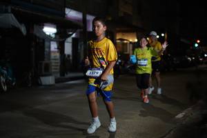 BIB: 3379
                            <button type="button" onclick="openModal(26222703)" class="btn btn-primary btn-sm float-right btn-popup" data-toggle="modal" data-target=".modal-high-quality">
                        <i class="fas fa-shopping-cart"></i> Add to Cart
                    </button>
                                            <button type="button" onclick="isThisMe(26222703, true)" class="btn btn-success btn-sm float-right btn-popup btn-isme hidden" data-toggle="tooltip" data-placement="bottom" title="นี่คือรูปของคุณใช่ไหม คลิกที่นี่เพื่อเอาเข้าอัลบั้ม">
                        <i class="fas fa-plus"></i> Add to album
                    </button>
                    <button type="button" onclick="isThisMe(26222703, false)" class="btn btn-warning btn-sm float-right btn-popup btn-isnotme hidden">
                        <i class="fas fa-ban"></i> Remove from album
                    </button>