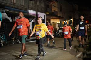 BIB: 4347, 220
                            <button type="button" onclick="openModal(26257025)" class="btn btn-primary btn-sm float-right btn-popup" data-toggle="modal" data-target=".modal-high-quality">
                        <i class="fas fa-shopping-cart"></i> Add to Cart
                    </button>
                                            <button type="button" onclick="isThisMe(26257025, true)" class="btn btn-success btn-sm float-right btn-popup btn-isme hidden" data-toggle="tooltip" data-placement="bottom" title="นี่คือรูปของคุณใช่ไหม คลิกที่นี่เพื่อเอาเข้าอัลบั้ม">
                        <i class="fas fa-plus"></i> Add to album
                    </button>
                    <button type="button" onclick="isThisMe(26257025, false)" class="btn btn-warning btn-sm float-right btn-popup btn-isnotme hidden">
                        <i class="fas fa-ban"></i> Remove from album
                    </button>