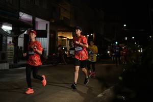 BIB: 4669
                            <button type="button" onclick="openModal(26221016)" class="btn btn-primary btn-sm float-right btn-popup" data-toggle="modal" data-target=".modal-high-quality">
                        <i class="fas fa-shopping-cart"></i> Add to Cart
                    </button>
                                            <button type="button" onclick="isThisMe(26221016, true)" class="btn btn-success btn-sm float-right btn-popup btn-isme hidden" data-toggle="tooltip" data-placement="bottom" title="นี่คือรูปของคุณใช่ไหม คลิกที่นี่เพื่อเอาเข้าอัลบั้ม">
                        <i class="fas fa-plus"></i> Add to album
                    </button>
                    <button type="button" onclick="isThisMe(26221016, false)" class="btn btn-warning btn-sm float-right btn-popup btn-isnotme hidden">
                        <i class="fas fa-ban"></i> Remove from album
                    </button>