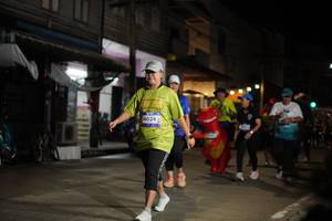 BIB: 4034
                            <button type="button" onclick="openModal(26251338)" class="btn btn-primary btn-sm float-right btn-popup" data-toggle="modal" data-target=".modal-high-quality">
                        <i class="fas fa-shopping-cart"></i> Add to Cart
                    </button>
                                            <button type="button" onclick="isThisMe(26251338, true)" class="btn btn-success btn-sm float-right btn-popup btn-isme hidden" data-toggle="tooltip" data-placement="bottom" title="นี่คือรูปของคุณใช่ไหม คลิกที่นี่เพื่อเอาเข้าอัลบั้ม">
                        <i class="fas fa-plus"></i> Add to album
                    </button>
                    <button type="button" onclick="isThisMe(26251338, false)" class="btn btn-warning btn-sm float-right btn-popup btn-isnotme hidden">
                        <i class="fas fa-ban"></i> Remove from album
                    </button>