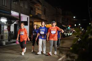 BIB: 4419, 4535, 4418
                            <button type="button" onclick="openModal(26257097)" class="btn btn-primary btn-sm float-right btn-popup" data-toggle="modal" data-target=".modal-high-quality">
                        <i class="fas fa-shopping-cart"></i> Add to Cart
                    </button>
                                            <button type="button" onclick="isThisMe(26257097, true)" class="btn btn-success btn-sm float-right btn-popup btn-isme hidden" data-toggle="tooltip" data-placement="bottom" title="นี่คือรูปของคุณใช่ไหม คลิกที่นี่เพื่อเอาเข้าอัลบั้ม">
                        <i class="fas fa-plus"></i> Add to album
                    </button>
                    <button type="button" onclick="isThisMe(26257097, false)" class="btn btn-warning btn-sm float-right btn-popup btn-isnotme hidden">
                        <i class="fas fa-ban"></i> Remove from album
                    </button>