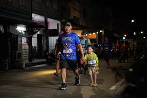 BIB: 4212, 4781
                            <button type="button" onclick="openModal(26250632)" class="btn btn-primary btn-sm float-right btn-popup" data-toggle="modal" data-target=".modal-high-quality">
                        <i class="fas fa-shopping-cart"></i> Add to Cart
                    </button>
                                            <button type="button" onclick="isThisMe(26250632, true)" class="btn btn-success btn-sm float-right btn-popup btn-isme hidden" data-toggle="tooltip" data-placement="bottom" title="นี่คือรูปของคุณใช่ไหม คลิกที่นี่เพื่อเอาเข้าอัลบั้ม">
                        <i class="fas fa-plus"></i> Add to album
                    </button>
                    <button type="button" onclick="isThisMe(26250632, false)" class="btn btn-warning btn-sm float-right btn-popup btn-isnotme hidden">
                        <i class="fas fa-ban"></i> Remove from album
                    </button>