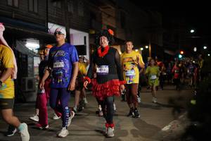 BIB: 4731, 4015
                            <button type="button" onclick="openModal(26250771)" class="btn btn-primary btn-sm float-right btn-popup" data-toggle="modal" data-target=".modal-high-quality">
                        <i class="fas fa-shopping-cart"></i> Add to Cart
                    </button>
                                            <button type="button" onclick="isThisMe(26250771, true)" class="btn btn-success btn-sm float-right btn-popup btn-isme hidden" data-toggle="tooltip" data-placement="bottom" title="นี่คือรูปของคุณใช่ไหม คลิกที่นี่เพื่อเอาเข้าอัลบั้ม">
                        <i class="fas fa-plus"></i> Add to album
                    </button>
                    <button type="button" onclick="isThisMe(26250771, false)" class="btn btn-warning btn-sm float-right btn-popup btn-isnotme hidden">
                        <i class="fas fa-ban"></i> Remove from album
                    </button>