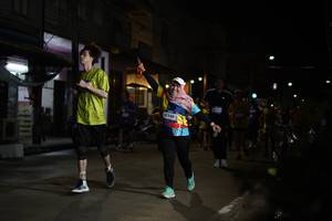 BIB: 4248
                            <button type="button" onclick="openModal(26222928)" class="btn btn-primary btn-sm float-right btn-popup" data-toggle="modal" data-target=".modal-high-quality">
                        <i class="fas fa-shopping-cart"></i> Add to Cart
                    </button>
                                            <button type="button" onclick="isThisMe(26222928, true)" class="btn btn-success btn-sm float-right btn-popup btn-isme hidden" data-toggle="tooltip" data-placement="bottom" title="นี่คือรูปของคุณใช่ไหม คลิกที่นี่เพื่อเอาเข้าอัลบั้ม">
                        <i class="fas fa-plus"></i> Add to album
                    </button>
                    <button type="button" onclick="isThisMe(26222928, false)" class="btn btn-warning btn-sm float-right btn-popup btn-isnotme hidden">
                        <i class="fas fa-ban"></i> Remove from album
                    </button>