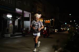 BIB: 4921
                            <button type="button" onclick="openModal(26221078)" class="btn btn-primary btn-sm float-right btn-popup" data-toggle="modal" data-target=".modal-high-quality">
                        <i class="fas fa-shopping-cart"></i> Add to Cart
                    </button>
                                            <button type="button" onclick="isThisMe(26221078, true)" class="btn btn-success btn-sm float-right btn-popup btn-isme hidden" data-toggle="tooltip" data-placement="bottom" title="นี่คือรูปของคุณใช่ไหม คลิกที่นี่เพื่อเอาเข้าอัลบั้ม">
                        <i class="fas fa-plus"></i> Add to album
                    </button>
                    <button type="button" onclick="isThisMe(26221078, false)" class="btn btn-warning btn-sm float-right btn-popup btn-isnotme hidden">
                        <i class="fas fa-ban"></i> Remove from album
                    </button>