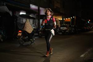 BIB: 
                            <button type="button" onclick="openModal(26220921)" class="btn btn-primary btn-sm float-right btn-popup" data-toggle="modal" data-target=".modal-high-quality">
                        <i class="fas fa-shopping-cart"></i> Add to Cart
                    </button>
                                            <button type="button" onclick="isThisMe(26220921, true)" class="btn btn-success btn-sm float-right btn-popup btn-isme hidden" data-toggle="tooltip" data-placement="bottom" title="นี่คือรูปของคุณใช่ไหม คลิกที่นี่เพื่อเอาเข้าอัลบั้ม">
                        <i class="fas fa-plus"></i> Add to album
                    </button>
                    <button type="button" onclick="isThisMe(26220921, false)" class="btn btn-warning btn-sm float-right btn-popup btn-isnotme hidden">
                        <i class="fas fa-ban"></i> Remove from album
                    </button>