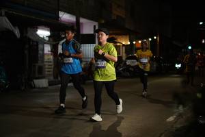 BIB: 3539, 3672, 3473
                            <button type="button" onclick="openModal(26221353)" class="btn btn-primary btn-sm float-right btn-popup" data-toggle="modal" data-target=".modal-high-quality">
                        <i class="fas fa-shopping-cart"></i> Add to Cart
                    </button>
                                            <button type="button" onclick="isThisMe(26221353, true)" class="btn btn-success btn-sm float-right btn-popup btn-isme hidden" data-toggle="tooltip" data-placement="bottom" title="นี่คือรูปของคุณใช่ไหม คลิกที่นี่เพื่อเอาเข้าอัลบั้ม">
                        <i class="fas fa-plus"></i> Add to album
                    </button>
                    <button type="button" onclick="isThisMe(26221353, false)" class="btn btn-warning btn-sm float-right btn-popup btn-isnotme hidden">
                        <i class="fas fa-ban"></i> Remove from album
                    </button>