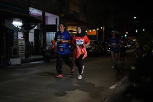 BIB: 4809
                            <button type="button" onclick="openModal(26222626)" class="btn btn-primary btn-sm float-right btn-popup" data-toggle="modal" data-target=".modal-high-quality">
                        <i class="fas fa-shopping-cart"></i> Add to Cart
                    </button>
                                            <button type="button" onclick="isThisMe(26222626, true)" class="btn btn-success btn-sm float-right btn-popup btn-isme hidden" data-toggle="tooltip" data-placement="bottom" title="นี่คือรูปของคุณใช่ไหม คลิกที่นี่เพื่อเอาเข้าอัลบั้ม">
                        <i class="fas fa-plus"></i> Add to album
                    </button>
                    <button type="button" onclick="isThisMe(26222626, false)" class="btn btn-warning btn-sm float-right btn-popup btn-isnotme hidden">
                        <i class="fas fa-ban"></i> Remove from album
                    </button>